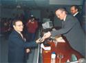 Imagen: Excmo. Sr. D. Josep Piqu� Ministro de Ciencia y Tecnolog�a durante la entrega de premios de la Asociaci�n  en Mundo Internet 2003.