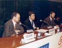 Imagen: El Ministro de Administraciones P�blicas, Excmo. Sr. D. Angel Acebes, en Mundo Internet 1999.